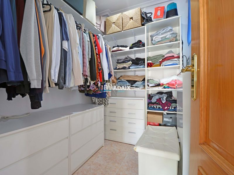 Foto 7c533846-bf19-42ea-8f94-05949128dead. Casa adossada a nuevo Cáceres Cáceres