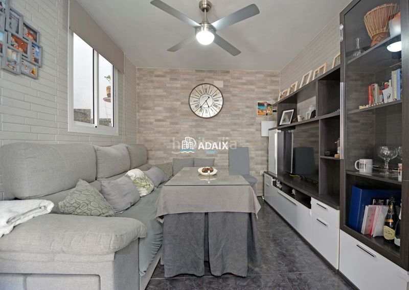 Foto c6fe5900-1ff5-41a7-97ed-a0718f3e824e. Casa adossada a nuevo Cáceres Cáceres