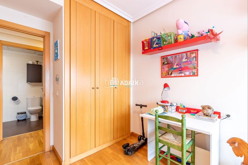 Foto 275449d3-0a3e-492c-a621-dc97b1c2ee95. Pis amb calefacció aparcament piscina a Montesol - Mejostilla Cáceres