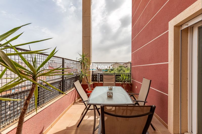 Foto 8c1d3440-ffe0-4d5a-b39c-f16075e1d4f1. Pis amb calefacció aparcament piscina a Montesol - Mejostilla Cáceres