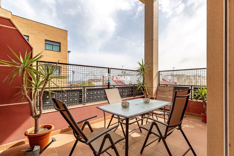 Foto abdb62f6-0fa7-4191-99dd-c8036bd9394b. Pis amb calefacció aparcament piscina a Montesol - Mejostilla Cáceres