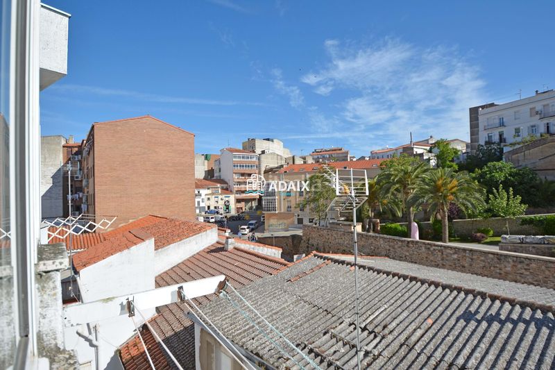 Foto 3a6cb429-9035-4755-ad84-4e324932503b. Pis amb aparcament a Casco Antiguo Cáceres