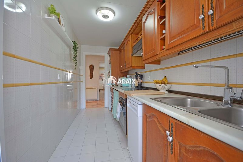 Foto b3a8b21d-32f6-4a51-ab59-2187719bdbd5. Pis amb aparcament a Casco Antiguo Cáceres