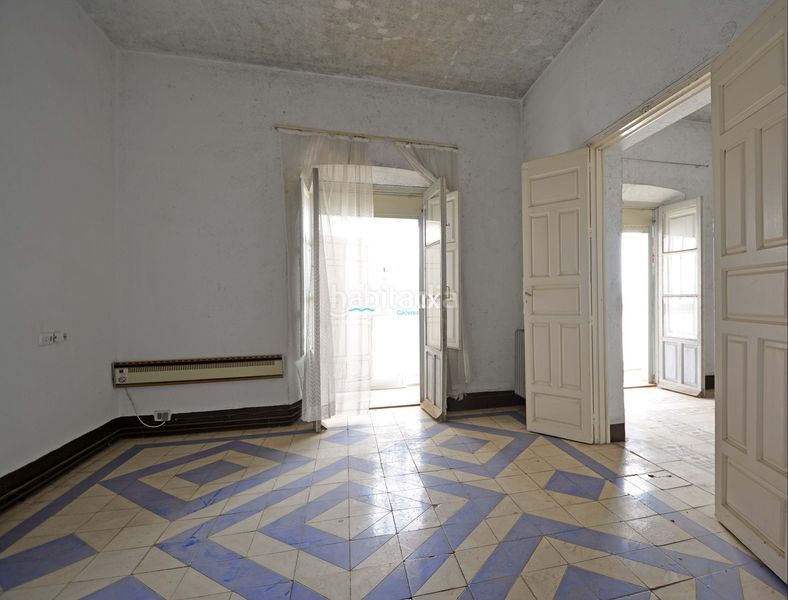 Foto 740afc23-c1ca-44e8-8dcb-40fa03873091. Edificio  en venta oportunidad única edificio histórico en el corazón calle barrionuevo casco antiguoubicado e en Cáceres