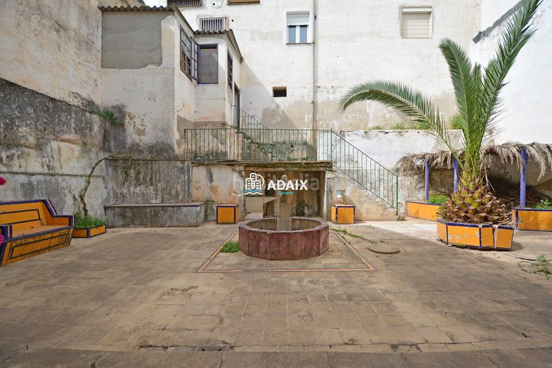 Foto a30fb3c5-b996-4767-ba51-42e6a171ce72. Edificio  en venta oportunidad única edificio histórico en el corazón calle barrionuevo casco antiguoubicado e en Cáceres