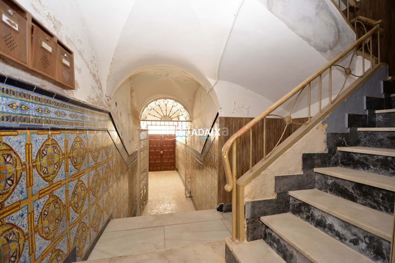 Foto c2522546-c654-472e-b729-9eeb5344eaf3. Edificio  en venta oportunidad única edificio histórico en el corazón calle barrionuevo casco antiguoubicado e en Cáceres