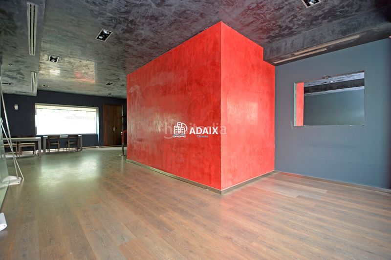 Foto f04c9122-fac2-4812-a5a7-037fc20dd663. Local comercial a Centro Cáceres
