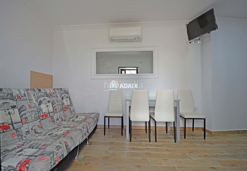 Foto a98edd7c-439f-4640-8247-884f0df47adf. Casa adossada a Casco Antiguo Cáceres