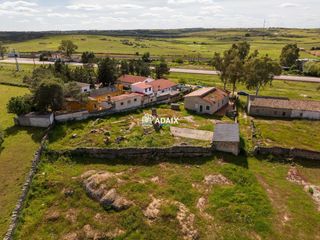 Casa  La perala. Chalet en venta en casar de cáceres, magnifico chalet en venta m