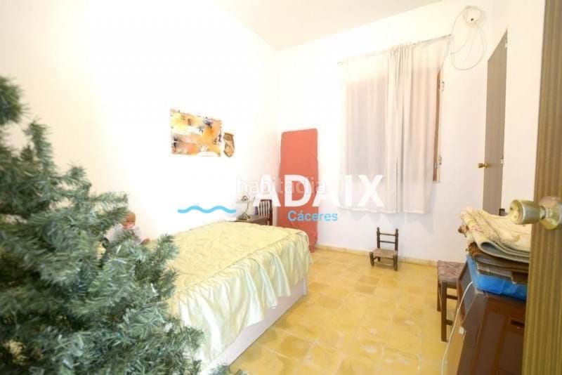 Foto e74bb3ec-2435-4928-a303-d01903674046. Casa a Casar de Cáceres