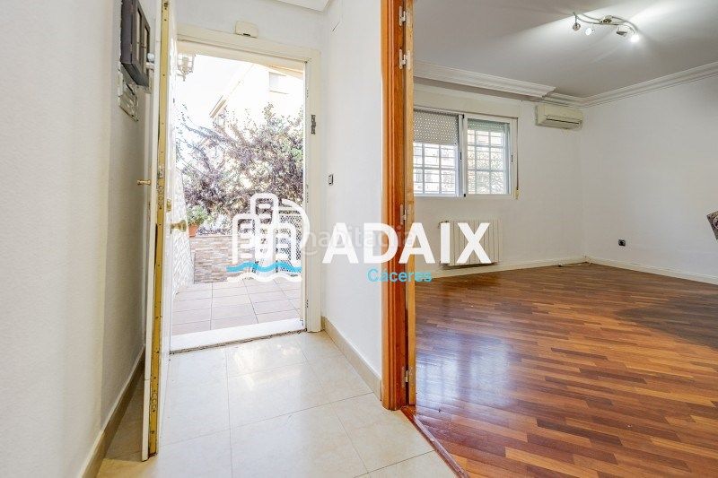 Foto 33a00007-7e9d-45d6-8e95-8d928251eb8d. Casa amb calefacció aparcament a La Cañada - Aldea Moret Cáceres