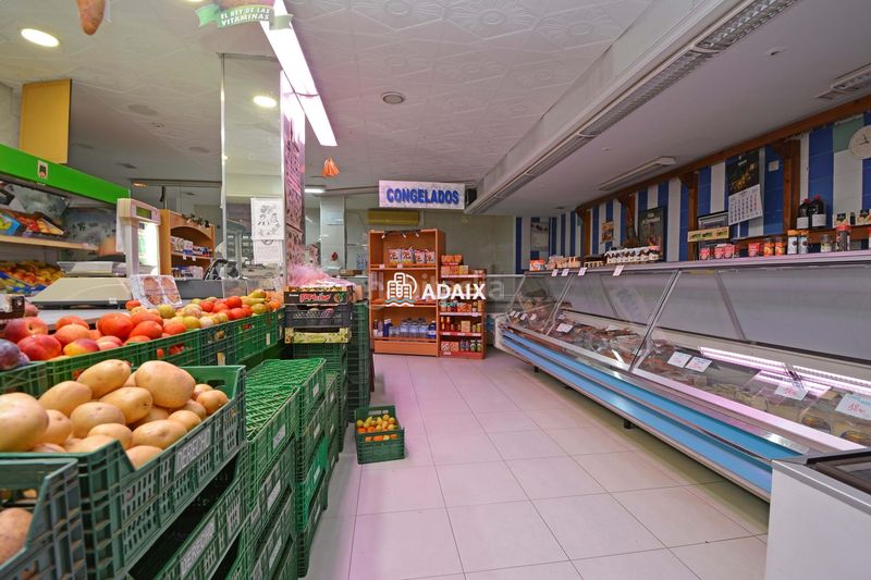Foto 0d902666-a32a-47fb-b15b-9a9cf102b64d. Local comercial a Centro Cáceres