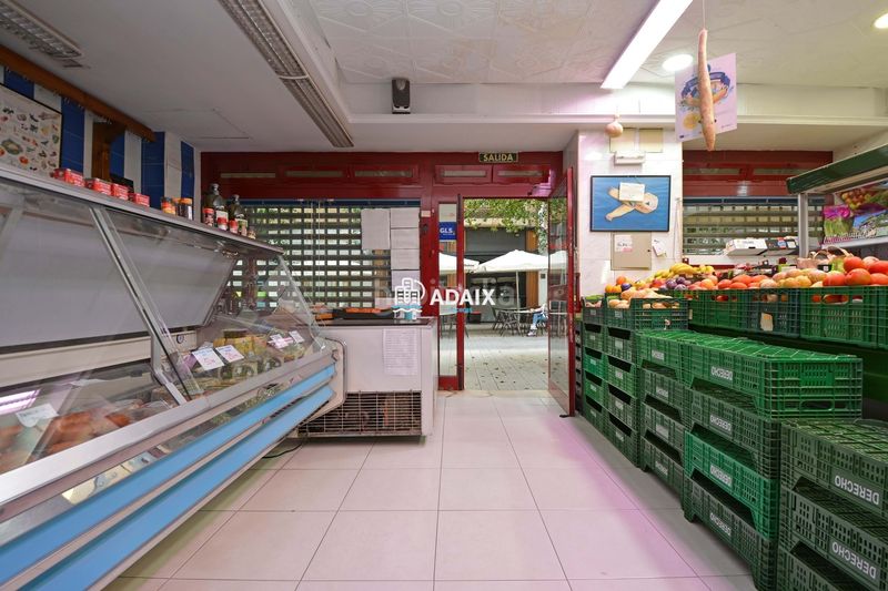 Foto 45191e21-9a57-4901-a0e6-51423e9ff3c7. Local comercial a Centro Cáceres
