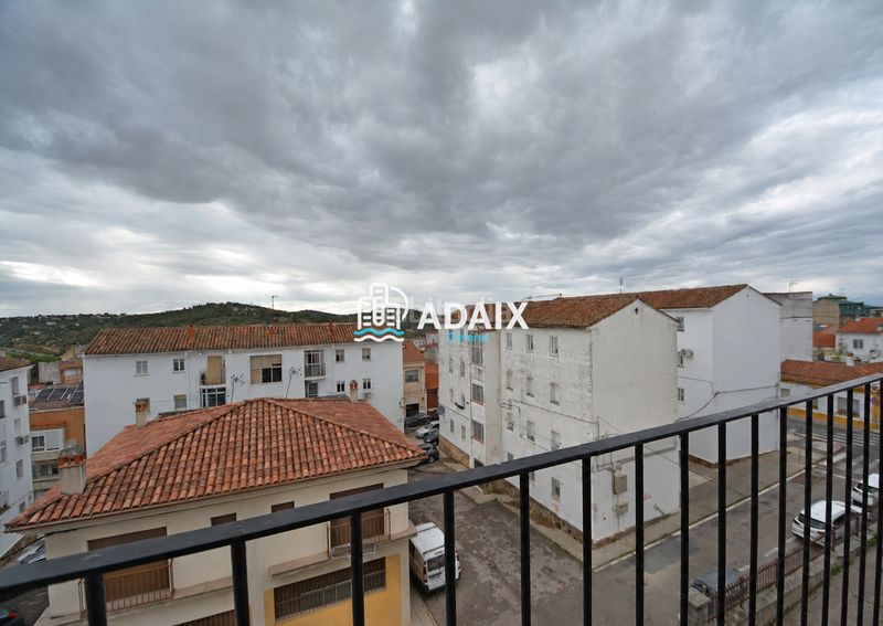 Foto 928a5a47-235f-4154-b41e-6e625a1c1514. Pis a Casco Antiguo Cáceres