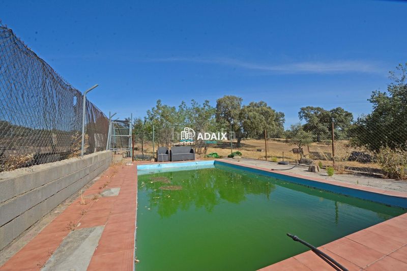 Foto 16fe1e16-198e-4891-b185-310860c581b6. Casa amb piscina a Valdesalor - Rincón de Ballesteros Cáceres