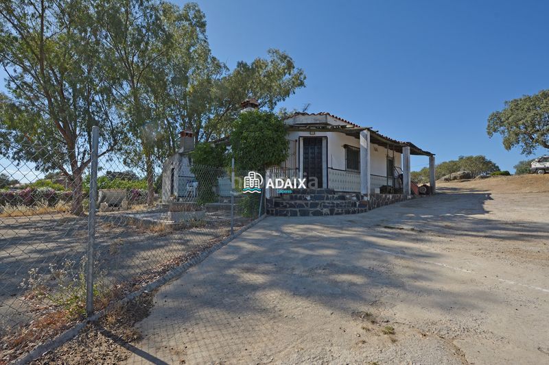 Foto a031d4ed-ea33-4ba5-918f-f6d68365de5b. Casa amb piscina a Valdesalor - Rincón de Ballesteros Cáceres