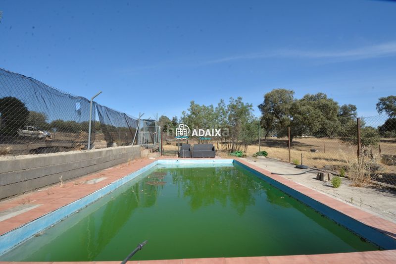 Foto d8259773-676f-47d3-9752-3c1444e109e4. Casa amb piscina a Valdesalor - Rincón de Ballesteros Cáceres