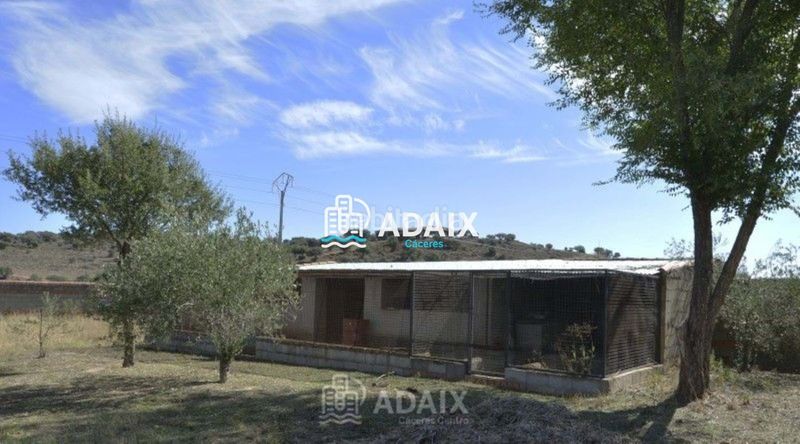Foto bf0d8112-a7a2-40c0-a9c7-b96828a24899. Xalet amb aparcament piscina a Montesol - Mejostilla Cáceres