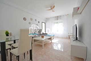 Flat in Avenida Bondad
