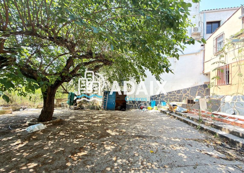 Foto c87830d2-4e91-47ee-83b6-1020d57207ab. Edifici a Casco Antiguo Cáceres