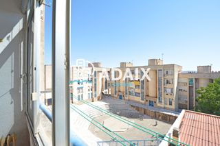 Flat  Calle primero de mayo n b de cáceres. Piso en venta en cáceres  oportunidad de inversión con garaje y