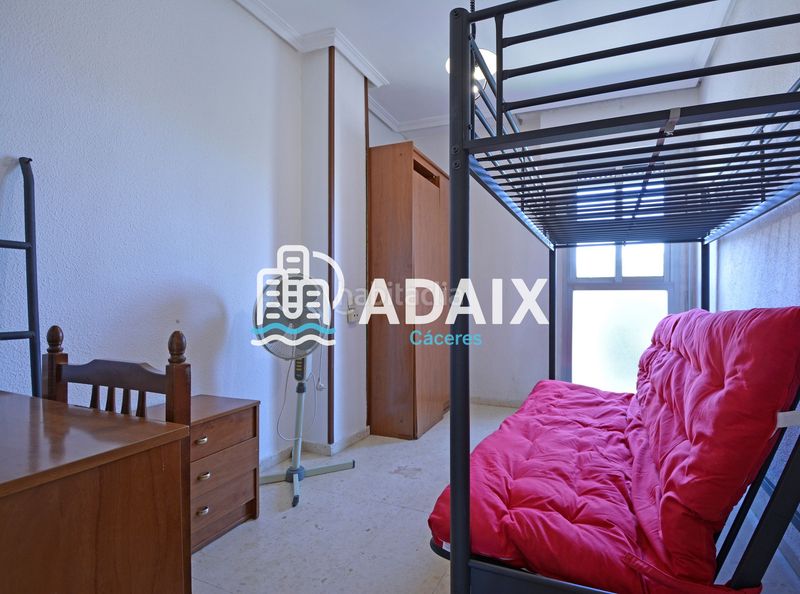Foto ebed13ce-5551-4224-9768-eb096bd910a9. Pis amb aparcament a La Cañada - Aldea Moret Cáceres