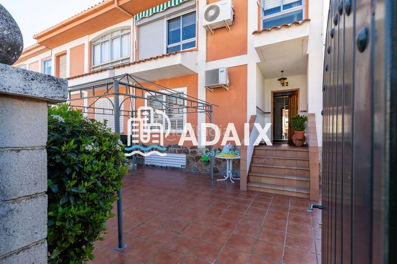 Foto ee1e8399-0e48-4e48-849b-c742d65a27f4. Casa amb calefacció aparcament piscina a Montesol - Mejostilla Cáceres