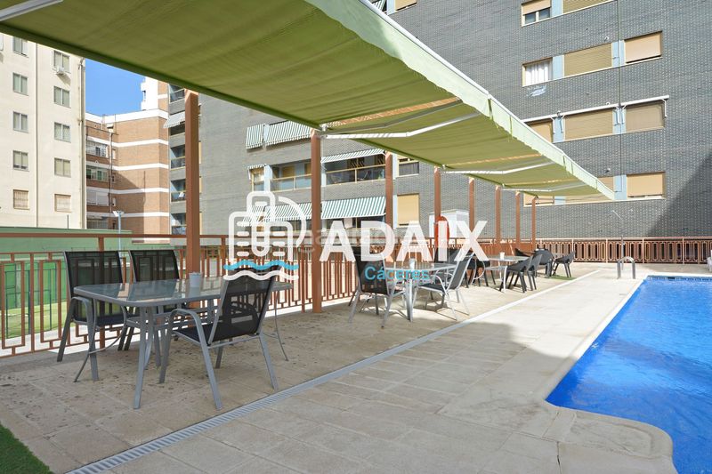 Foto 06fa3246-e924-473b-81e6-d8025ec27af4. Pis amb calefacció aparcament piscina a Centro Cáceres