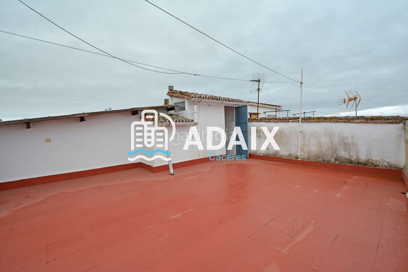 Foto 3838e661-e131-44ea-818d-e7c90422bd3a. Casa adossada amb calefacció a Aldea del Cano