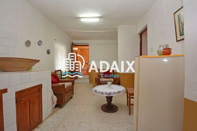 Foto 4edb9c99-e193-4d01-ae86-f29aca0ca581. Casa adossada amb calefacció a Aldea del Cano