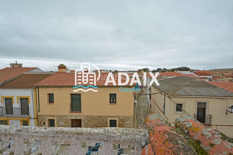 Foto 77197609-5591-43f1-95c2-8c03c751a2f1. Casa adossada amb calefacció a Aldea del Cano
