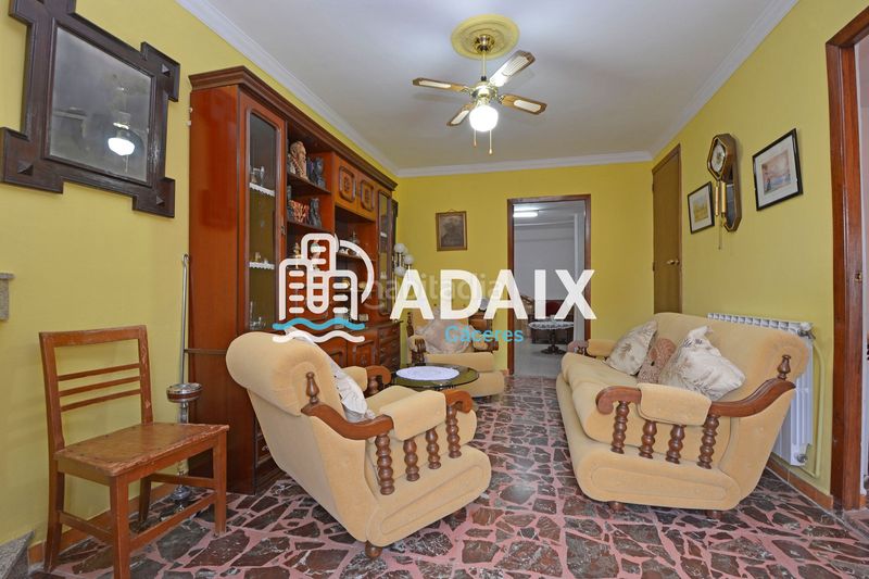 Foto 8693456c-07bb-4bfe-ae07-0ba2a79818ae. Casa adossada amb calefacció a Aldea del Cano