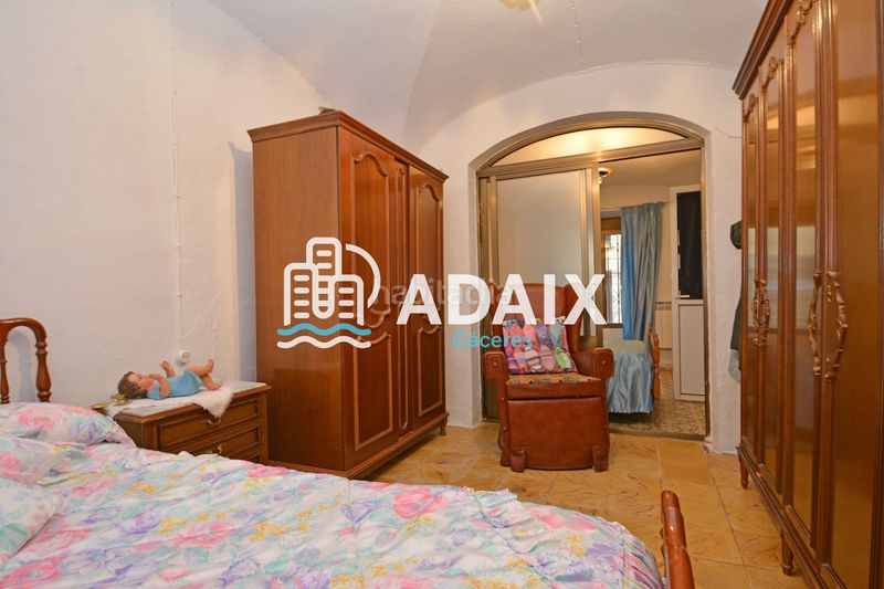 Foto f5387656-836e-4bc8-bbaf-bd2a97a49d0b. Casa adossada amb calefacció a Aldea del Cano