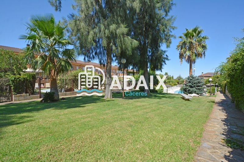Foto ddebfb22-ef91-4b8b-96b3-44d0916c97fa. Casa amb calefacció piscina a Ruta de la Plata Cáceres