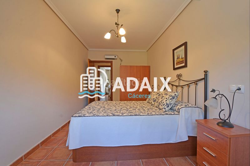 Foto d1642abe-4c28-47c1-9481-4f412e4f22c9. Casa amb calefacció aparcament a Torreorgaz