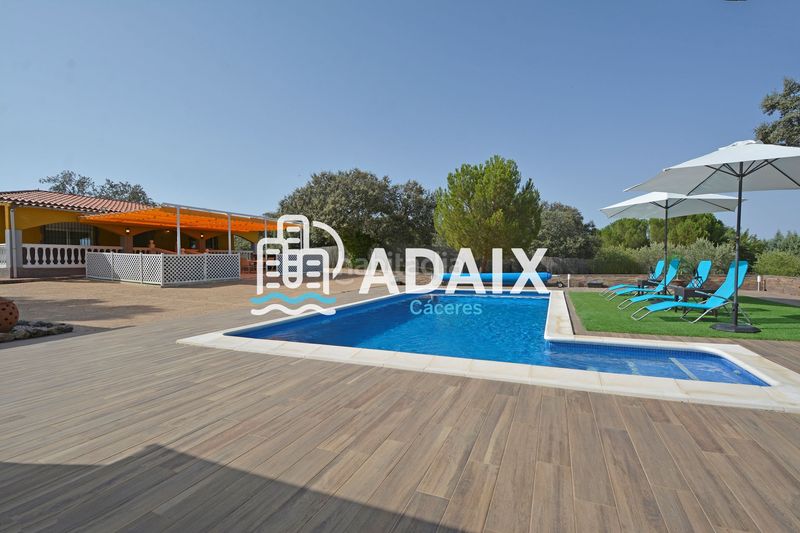 Foto e95402a2-2978-40c6-a5ea-340fd92f20bf. Casa amb calefacció aparcament a Torreorgaz