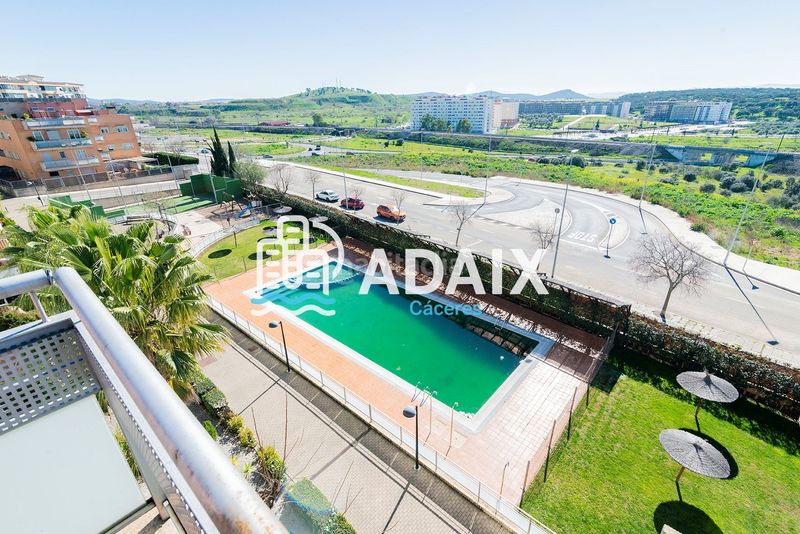 Foto 95b43b1d-c811-4645-81da-4ac62a9ee4cf. Àtic amb calefacció aparcament piscina a Ruta de la Plata Cáceres