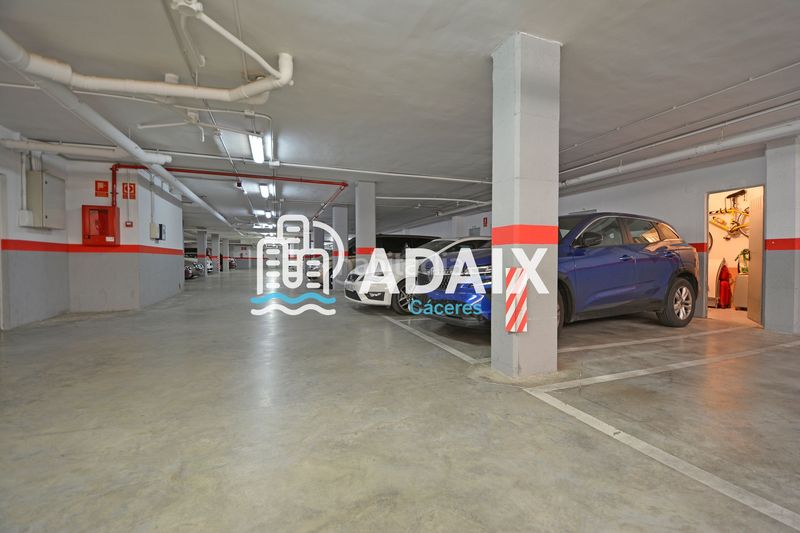 Foto eed15256-0e6b-4044-b36a-8e0bd0f9f280. Àtic amb calefacció aparcament piscina a Aguas Vivas - La Zambomba Cáceres