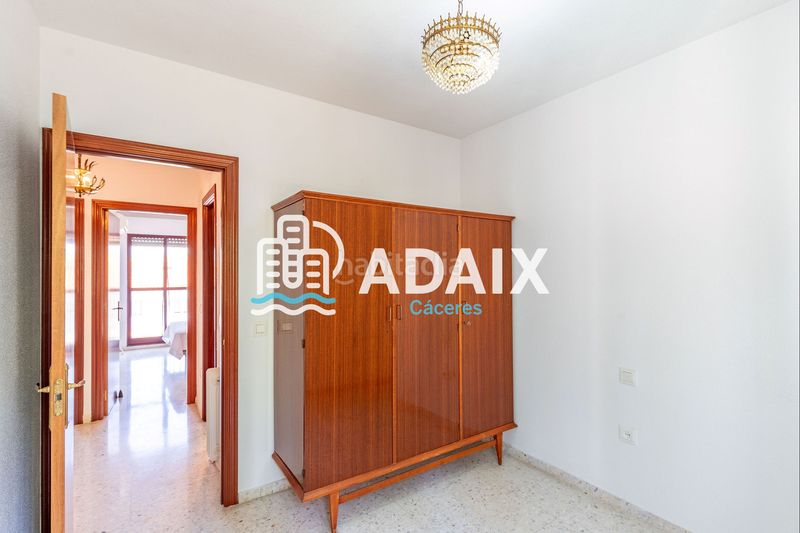 Foto 65a24574-1ea2-45cb-aba8-735876d1dd7a. Casa amb calefacció a Casco Antiguo Cáceres