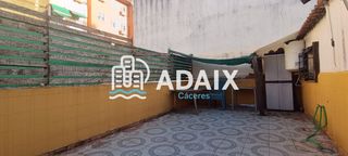 Reihenhaus  C/ santa lucía. Venta de casa en cáceresexcelente oportunidad! casa independient