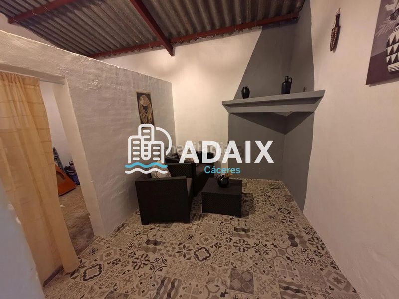 Foto 05c3a72f-9745-43bc-9743-4e8d6a5c7e62. Casa adosada casa en venta acogedora casa reformada a solo 20 minutos de cáceresprecio 38.000 superficie 94 en Aldea del Cano