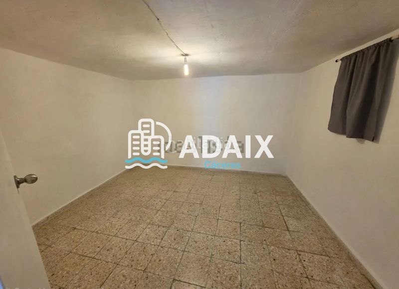 Foto 831e60df-ba0e-4438-bead-ce98d9b9fe18. Casa adosada casa en venta acogedora casa reformada a solo 20 minutos de cáceresprecio 38.000 superficie 94 en Aldea del Cano