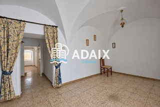 Casa a schiera  C/ villalobos. Venta de casa en cáceresoportunidad única de inversión en el cas