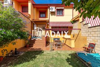Casa  Calle marcos mariño baez. Unifamiliar adosado en venta en vegas del mocho, cáceres, 198 m,