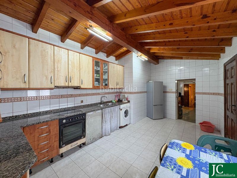 Foto 0c577f33-ef40-4be2-b486-c0afe4028324. Casa a Bárcena de Cicero