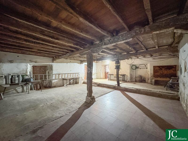 Foto e5dd2cfc-0099-4246-b33b-86ba9e72d441. Casa a Bárcena de Cicero