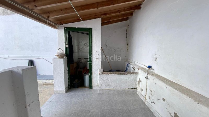 Foto ca24eea5-b37d-4a63-8f5f-1a894afc0880. Casa a Centro Laredo