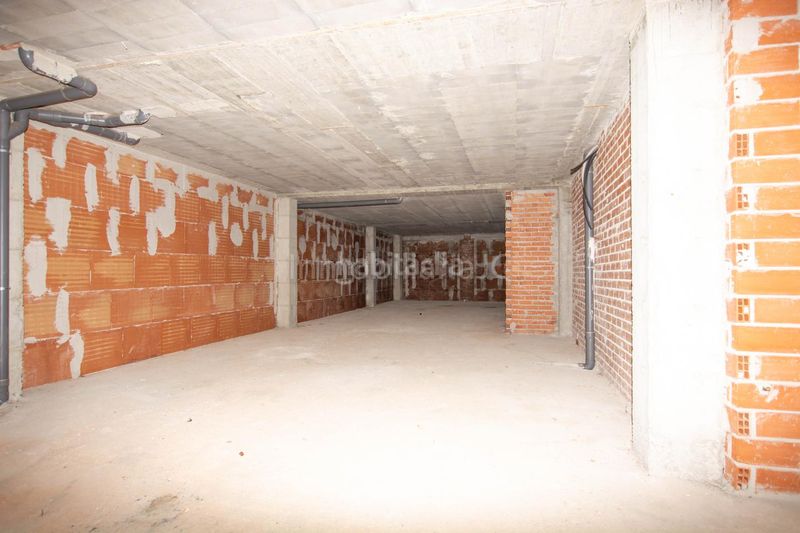 Foto 0b68aa57-74a3-43e3-b495-c823c1bda8aa. Local comercial a Voto