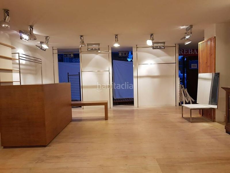 Foto b8db3d4e-0760-4ac7-9572-6282b15359e1. Local comercial a Centro Laredo