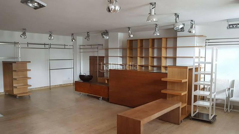 Foto c0fac697-0b67-4c60-b431-25aee0432f68. Local comercial a Centro Laredo